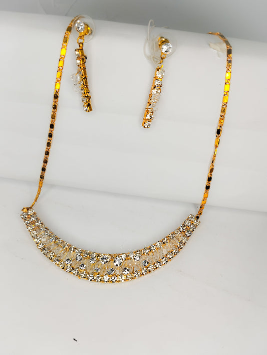 Gold plated traditional tassels necklace set with earrings