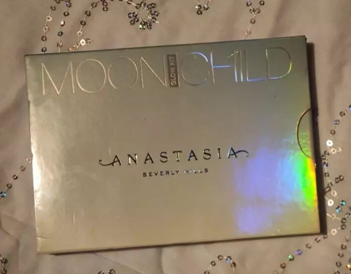 Anastasia Beverly Hills Moonchild Glow Kit