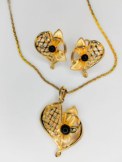 Gold plated pendant set