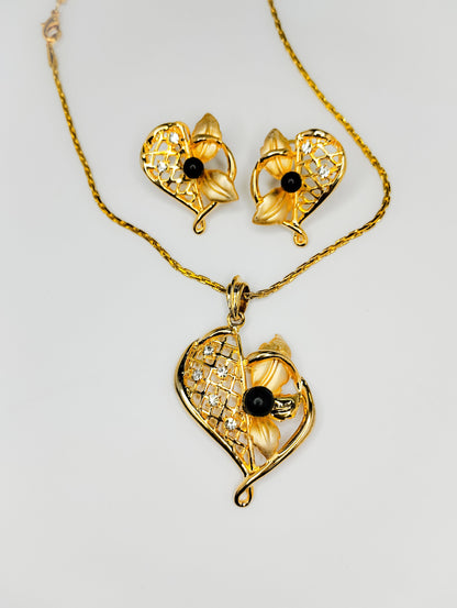 Gold plated pendant set